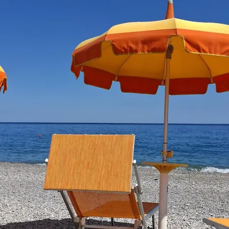Apartament Naxos - Sea View And 100m -