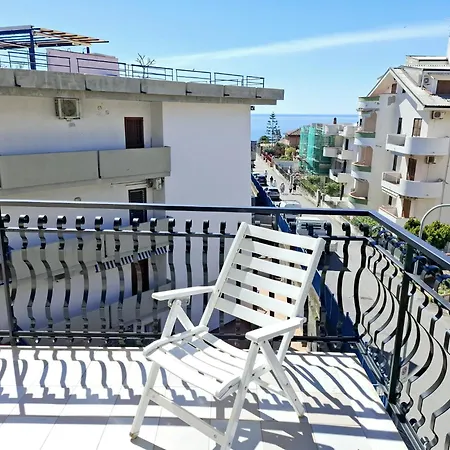 Naxos - Sea View And 100m - Apartament *