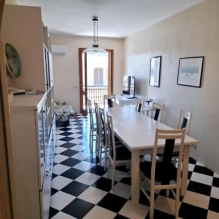 Naxos - Sea View And 100m - Apartament *