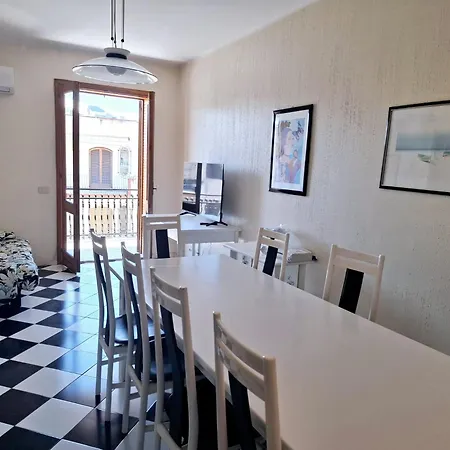 Naxos - Sea View And 100m - Apartament
